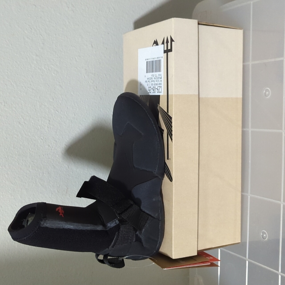 R4 Yulex Round Toe Booties (wetsuit booties)
